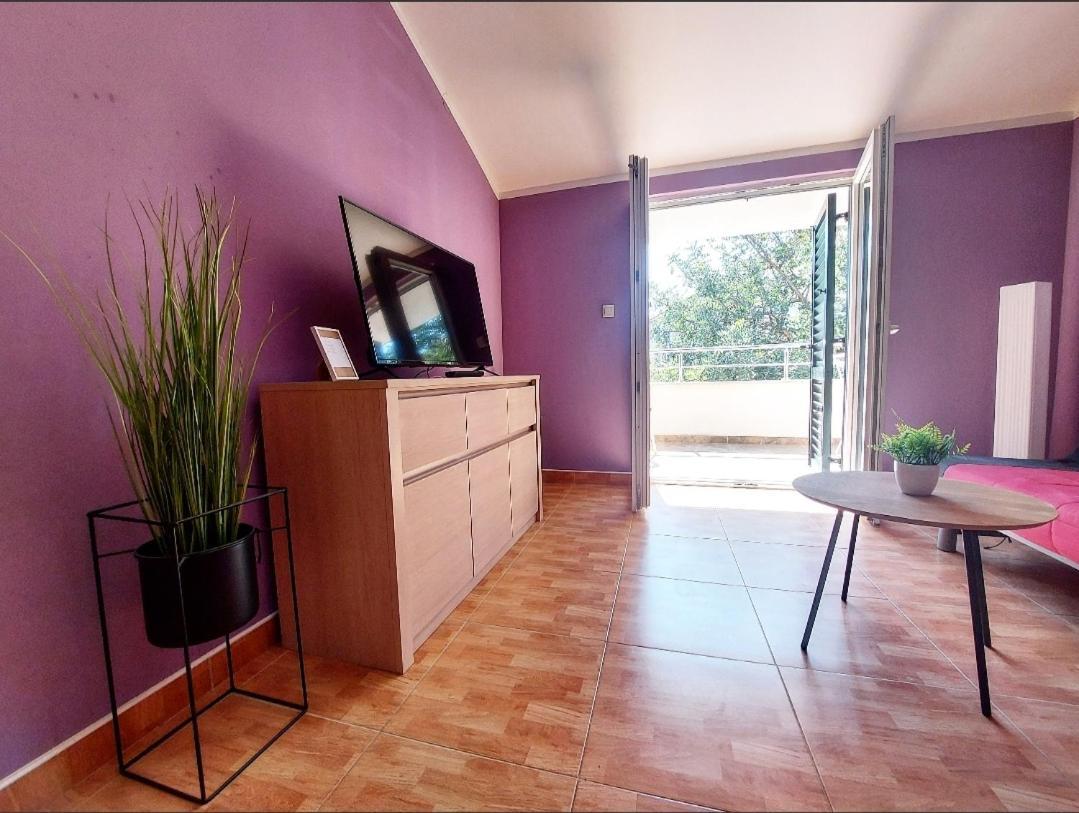 Apartments Ivana โลวิสเต ภายนอก รูปภาพ
